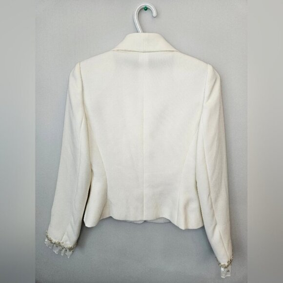 Tahari Vintage Ruffle Women's Jacket. Cream. Size 4 - Picture 8 of 15